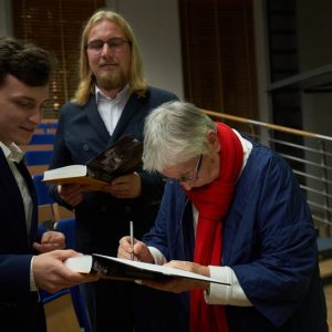 Promocja książki o rządzie Tadeusza Mazowieckiego wydanej przez WUW. Fot. Mirosław Kaźmierczak/UW