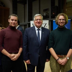 Promocja książki o rządzie Tadeusza Mazowieckiego wydanej przez WUW. Fot. Mirosław Kaźmierczak/UW