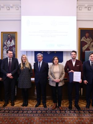 Konferencja „Prawo i polityka. W 100. rocznicę urodzin Profesora Andrzeja Stelmachowskiego”. Fot. Krystian Szczęsny/UW